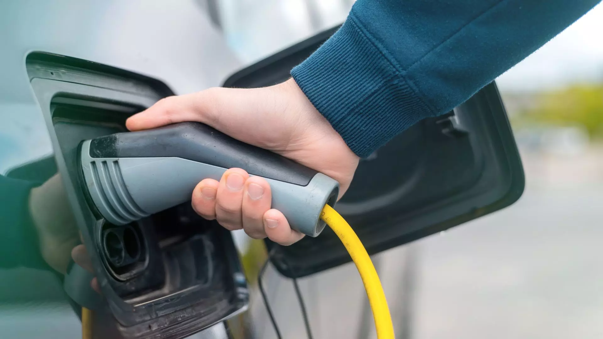 Electric Vehicle Charging Installation in Woking, Guildford, Cobham